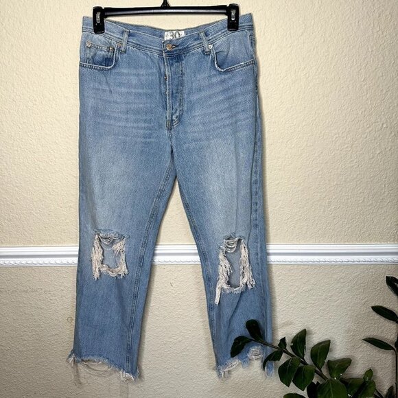 FREE PEOPLE We The Free Womens Jeans Sz 30 Light Distressed Crop Button Fly Raw - Picture 1 of 8